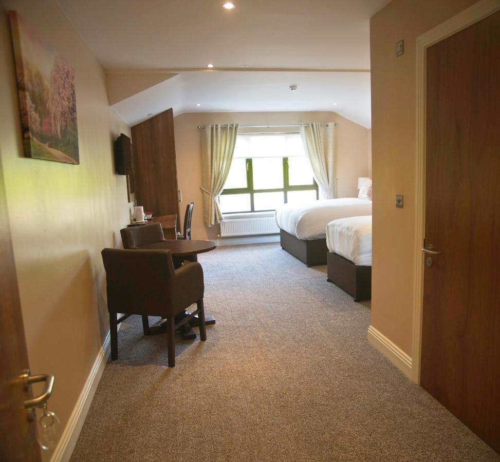 Hillview House Hotel Lusk Exterior foto